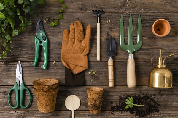 Quelques outils pour faire du jardinage